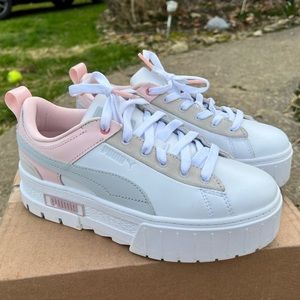 Puma platform fashion sneakers!  Only wore once. Women’s size 8.